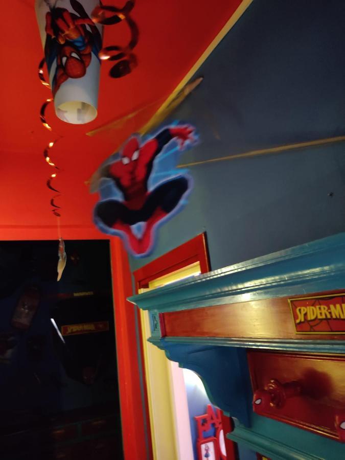 Отель Spiderman House Катания Экстерьер фото