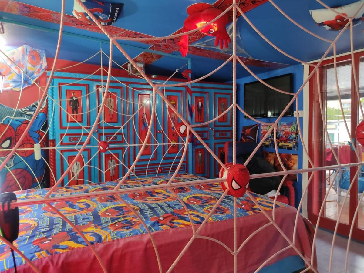 Отель Spiderman House Катания Экстерьер фото